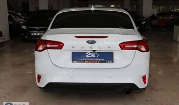 BAŞER OTOMOTİV’DEN 2020 MODEL FORD FOCUS TITANIUM dolu